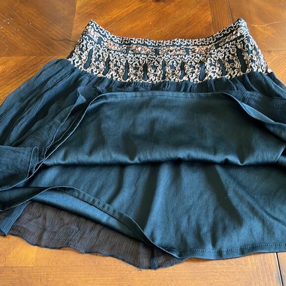 XXI Forever 21 Size S Black Crinkle Chiffon Beaded Mini Skirt Y2K Boho Festival - Picture 7 of 9